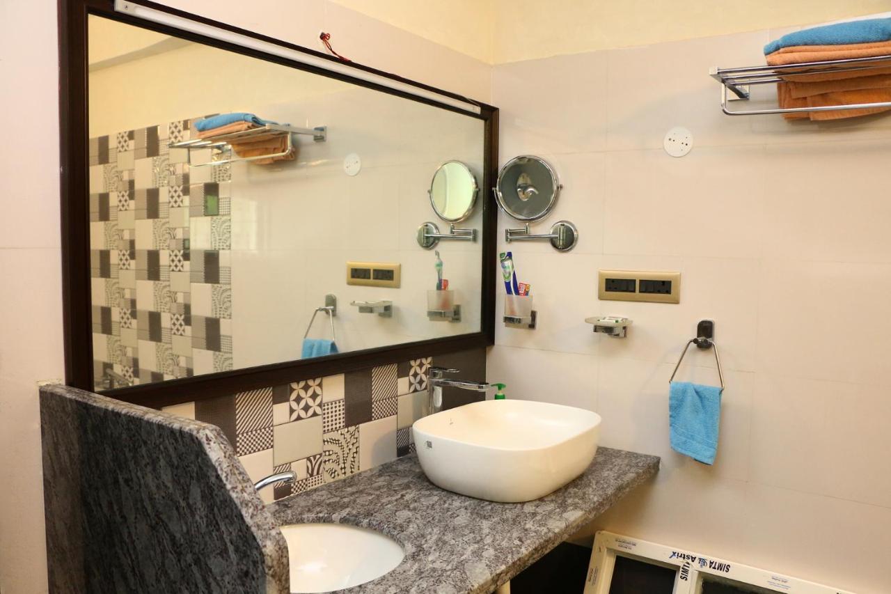 Vila Penthouse 2Bhk With Bathtub And Terrace Puduččéri Exteriér fotografie